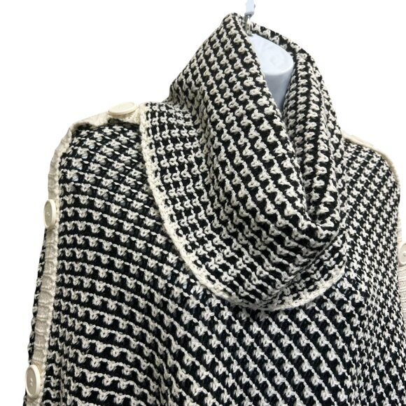 Loose High Neck Fringed Knit Black White Poncho Cape - Picture 3 of 7
